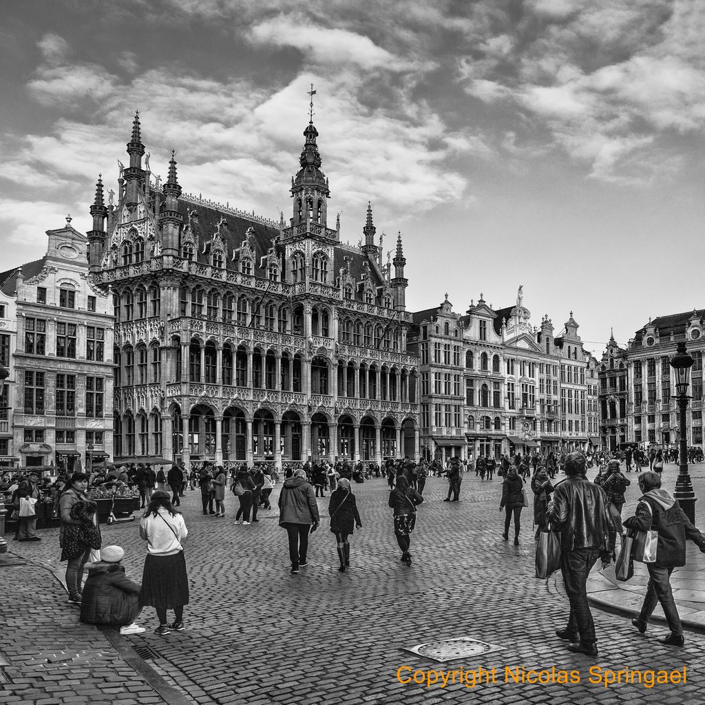 069 Grand Place 2019